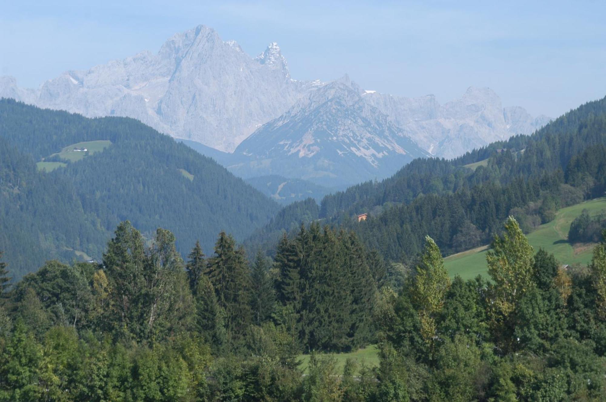 Hotel Haus Dachstein Schnitzer Eben Im Pongau Esterno foto