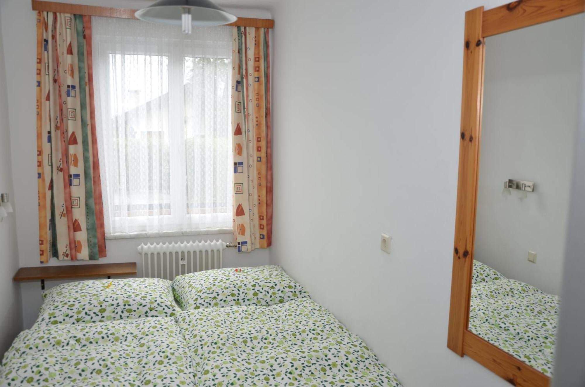 Hotel Haus Dachstein Schnitzer Eben Im Pongau Camera foto