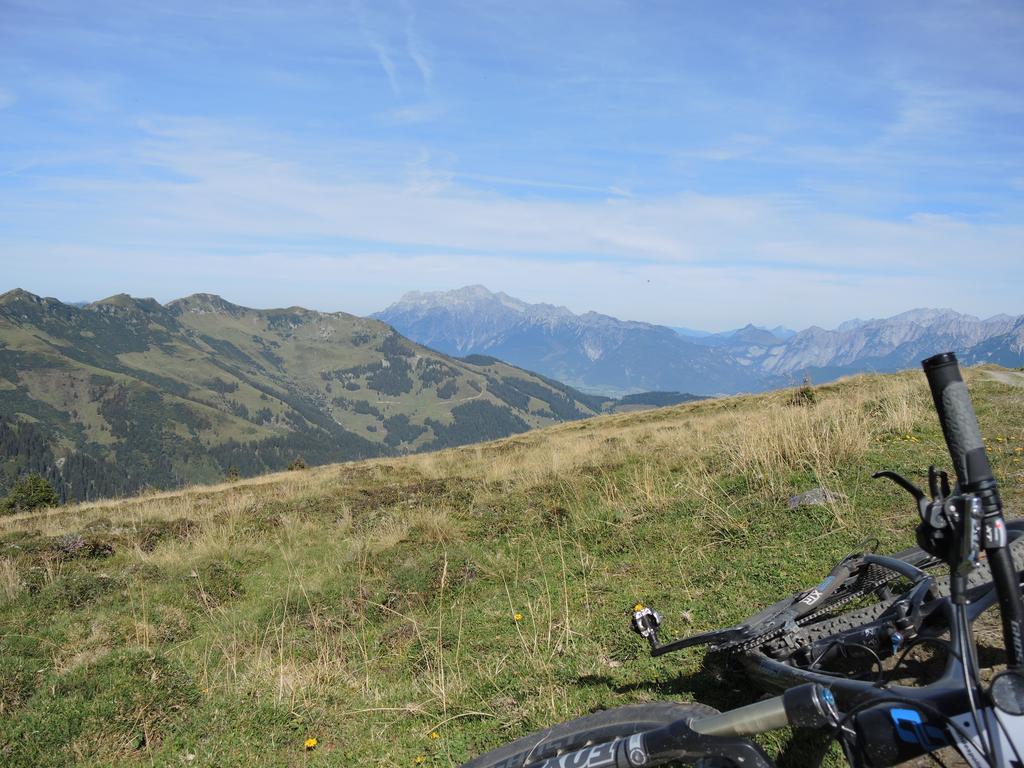 Hotel Haus Dachstein Schnitzer Eben Im Pongau Esterno foto